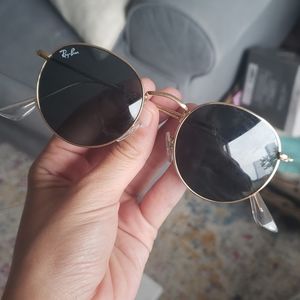 Ray-Ban Round Sunglasses